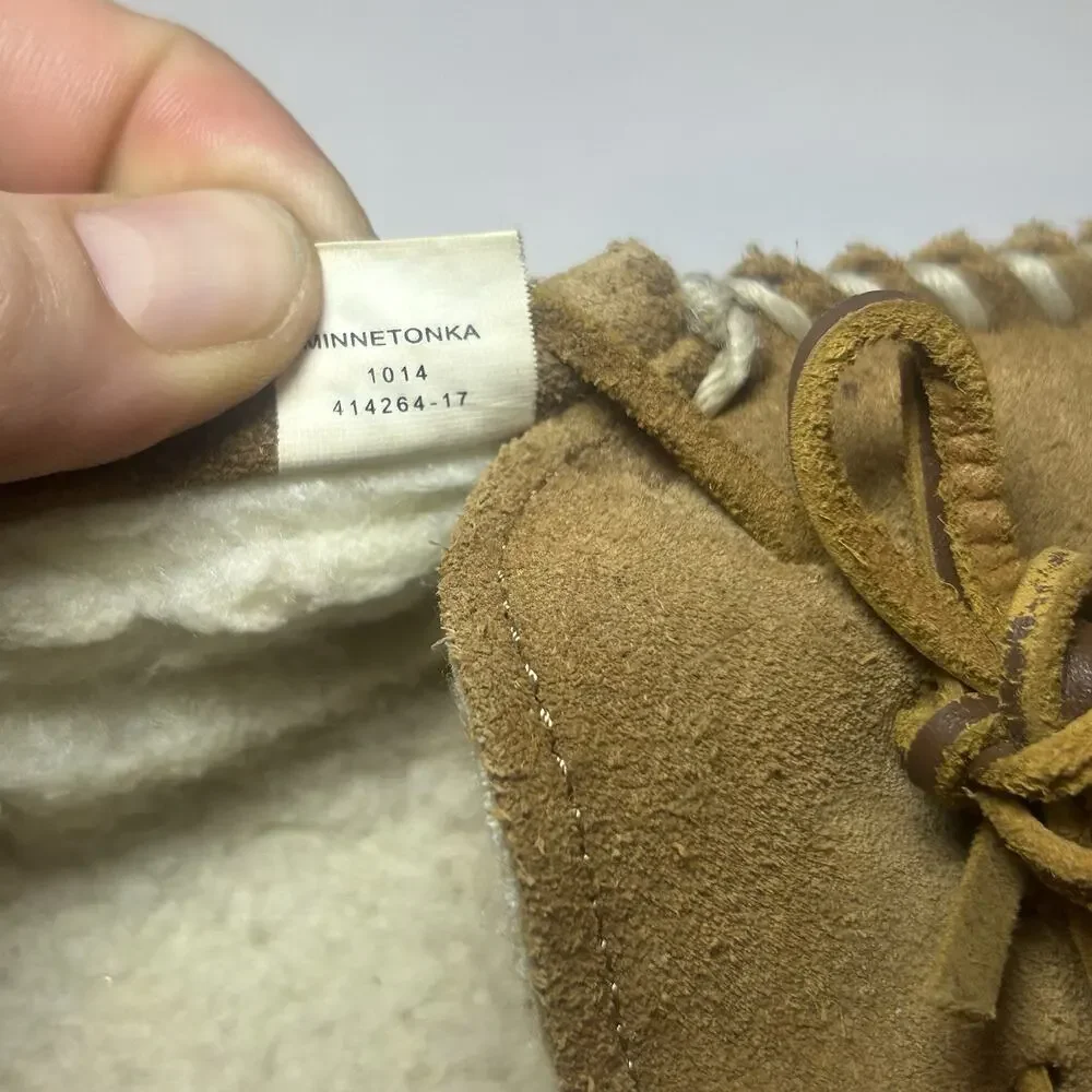 Minnetonka Moccasins Womens 3 Brown Suede Hard Sole Cally Slippers Sherpa Fur